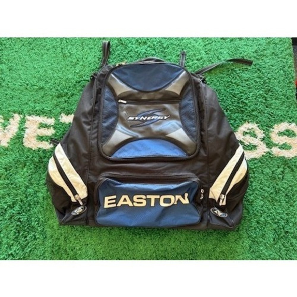Easton Synergy Hockey Equipment Backpack Large Black Blue Good Scuffed Logo Bag‎